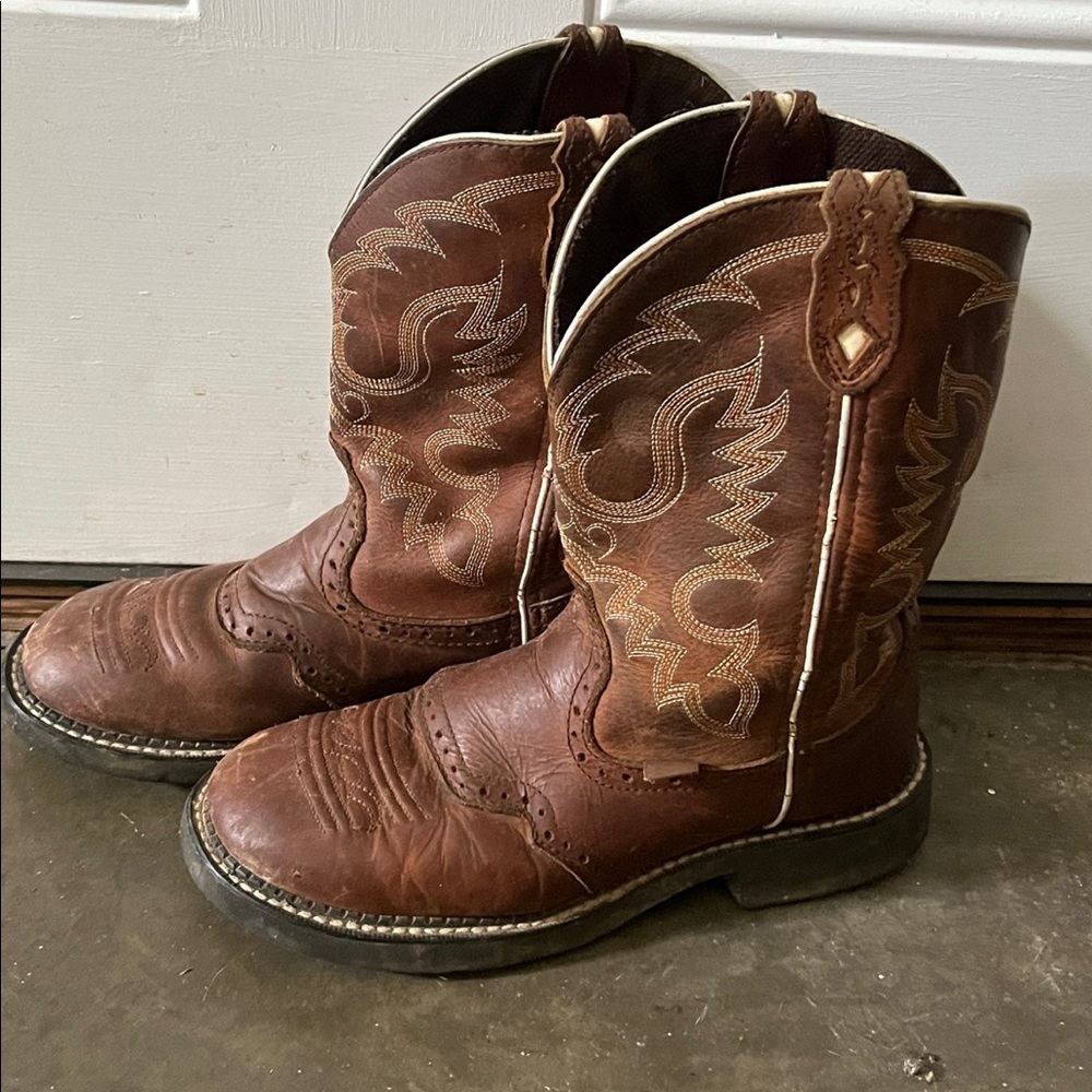 Justin Gypsy riding boots